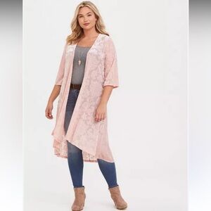 Torrid kimono Cardigan Size 3x pink